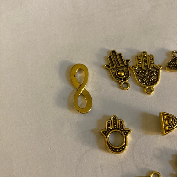 Lot of 9 gold charms/pendants Pagan/Occult theme for jewelry - Picture 7 of 9